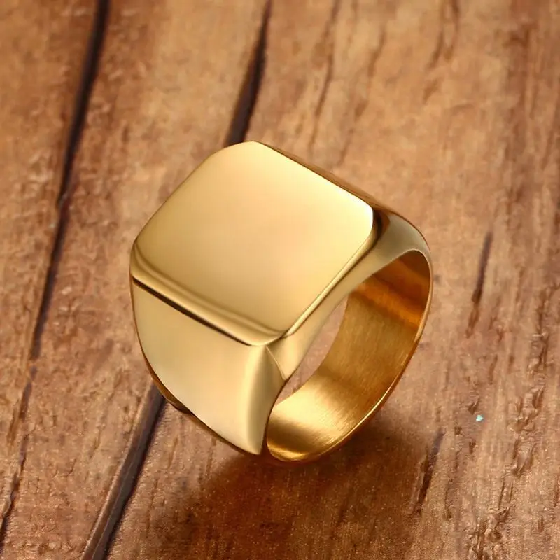 bague en or carré luxe